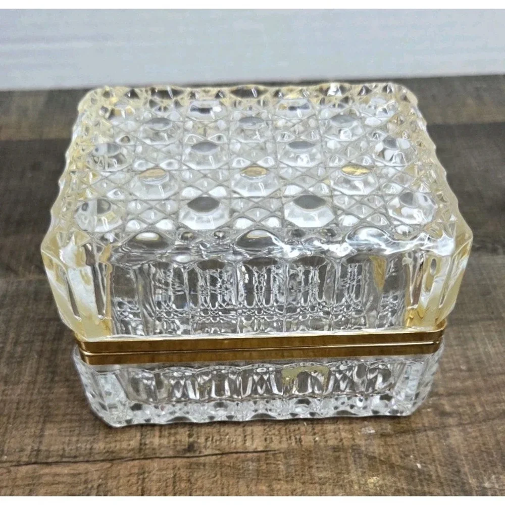 Vtg GSE Ottone Garantito Cut Crystal Lidded Glass Jewely Casket Trinket Box READ